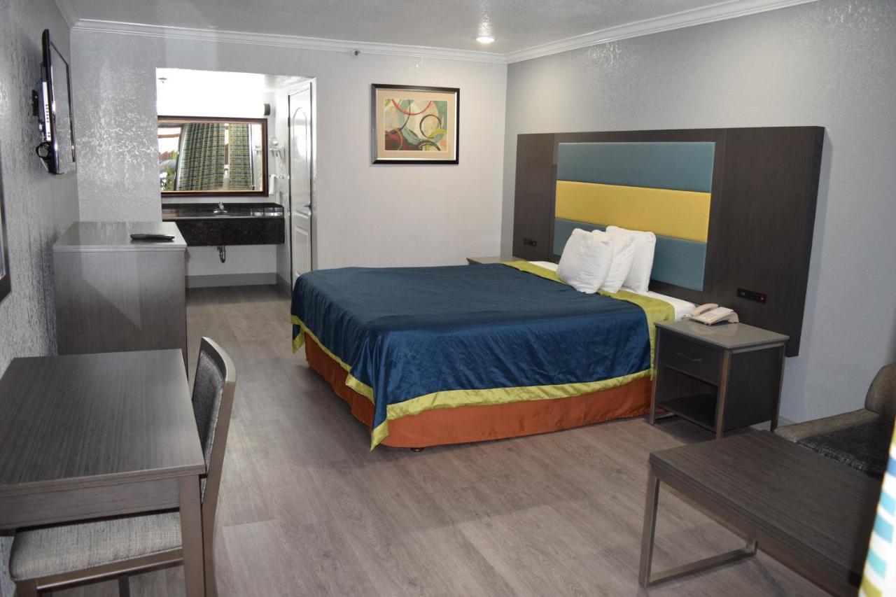 Budget Inn ลาปูเอนเต ภายนอก รูปภาพ