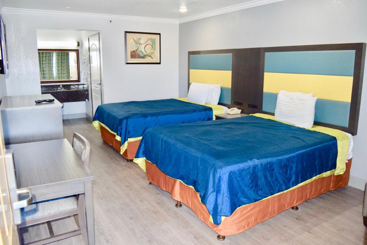 Budget Inn ลาปูเอนเต ภายนอก รูปภาพ